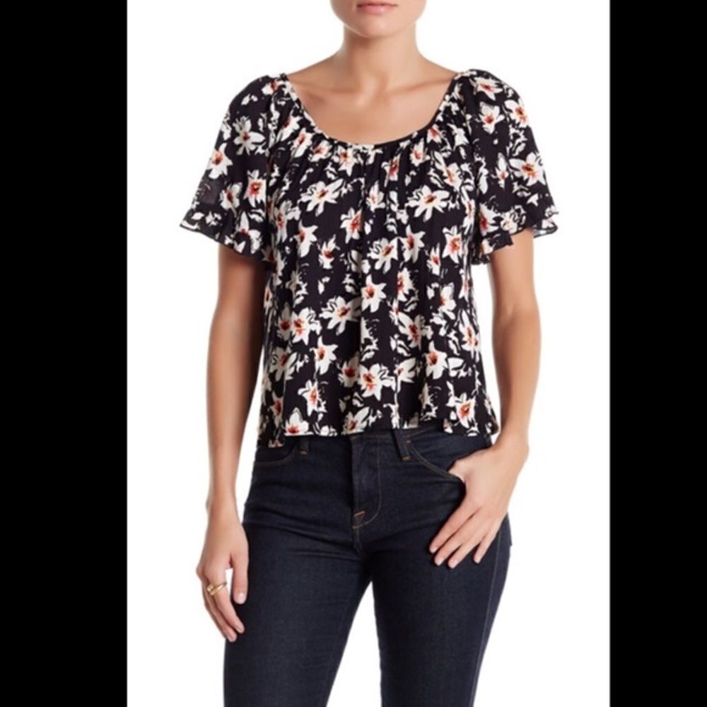 BNWT Lush top